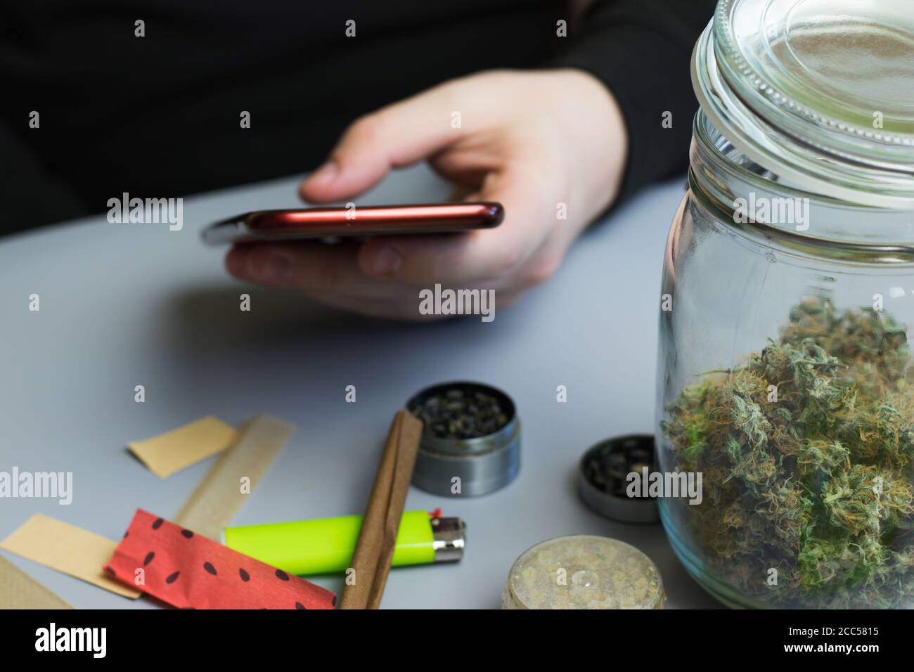 Buying marijuana hi-res stock photography and images - Alamy