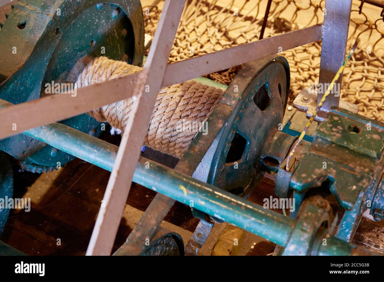 Oyster dredge winch hires stock photography and images Alamy
