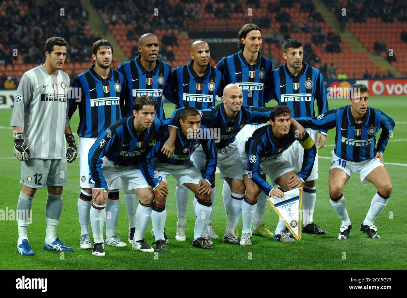 Milan Italy, 07 November 2007,\, image size:1300x953