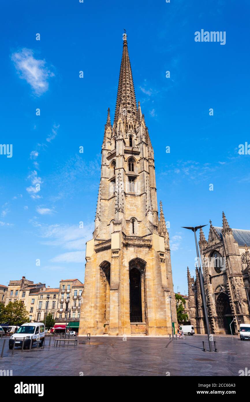 St michel tower bordeaux basilica hi-res stock photography and images -  Alamy