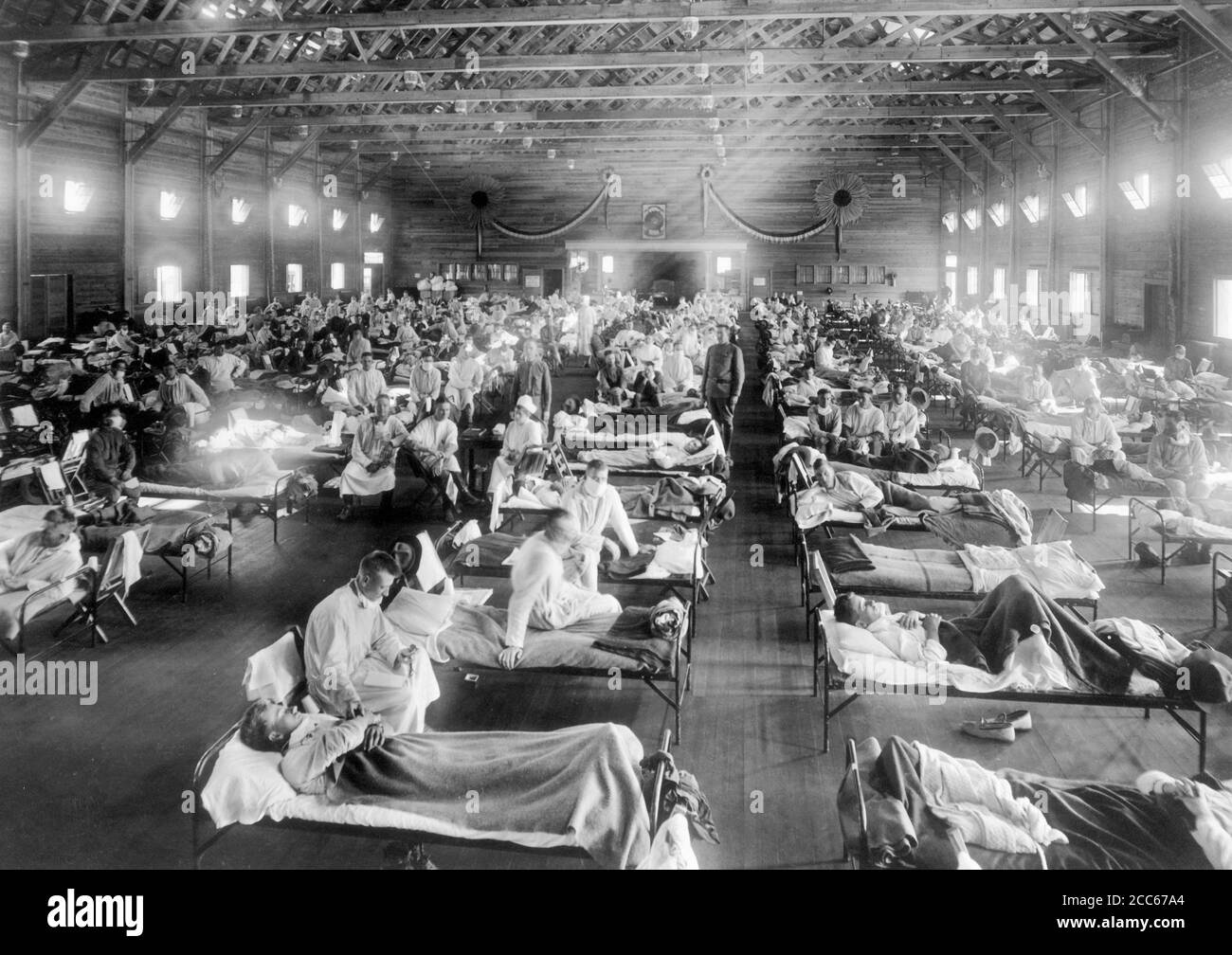Emergency influenza hospital at Camp Funston, Kansas during the Spanish Flu pandemic of 1918. Stock Photo
