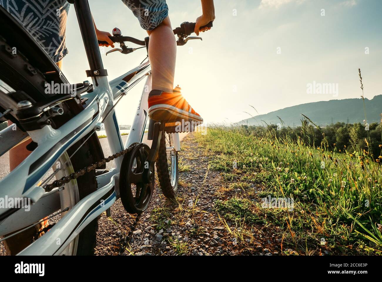 Bicycle pedal close up hi-res stock photography and images - Alamy