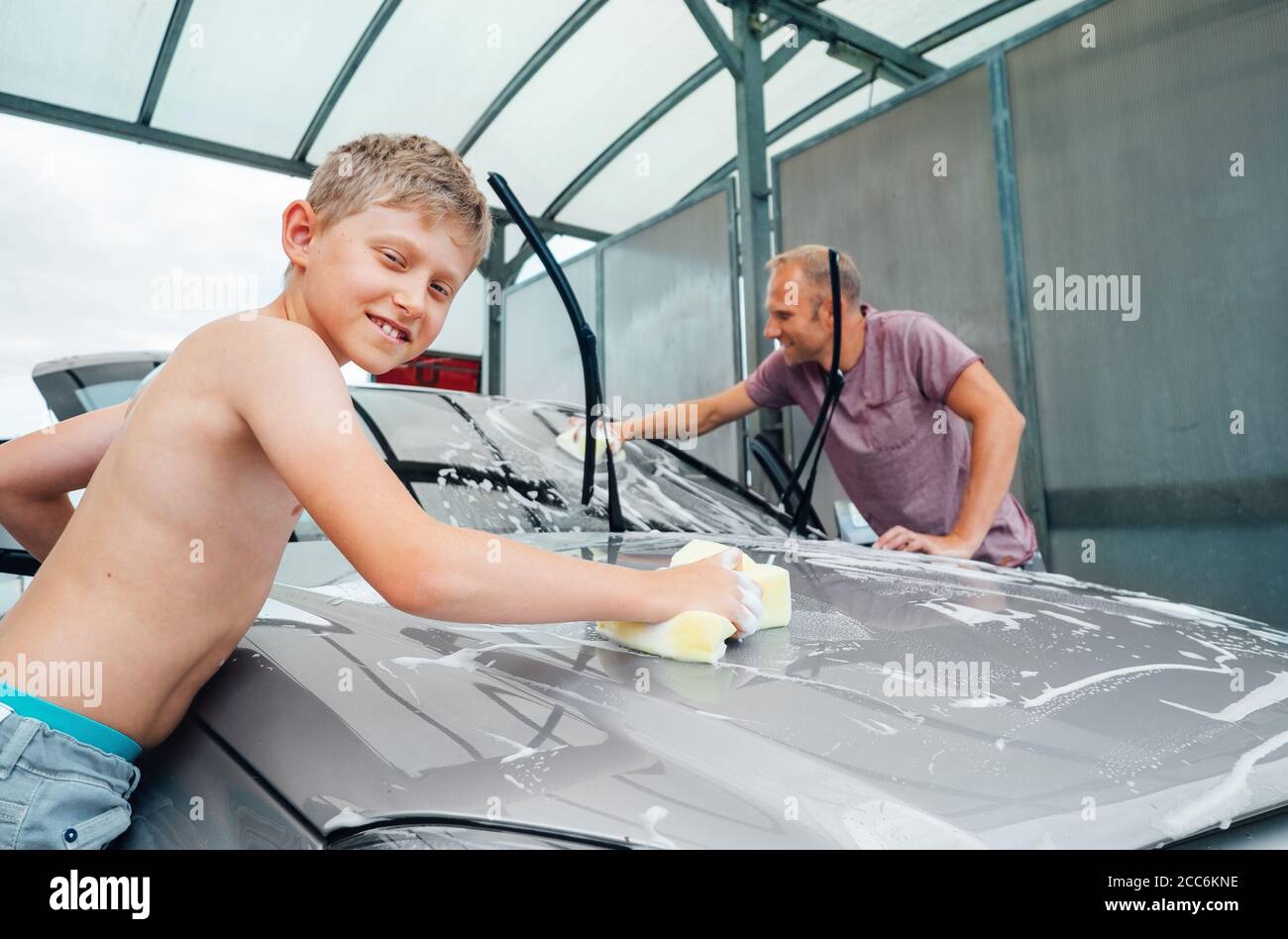 Wash car home hires stock photography and images Alamy