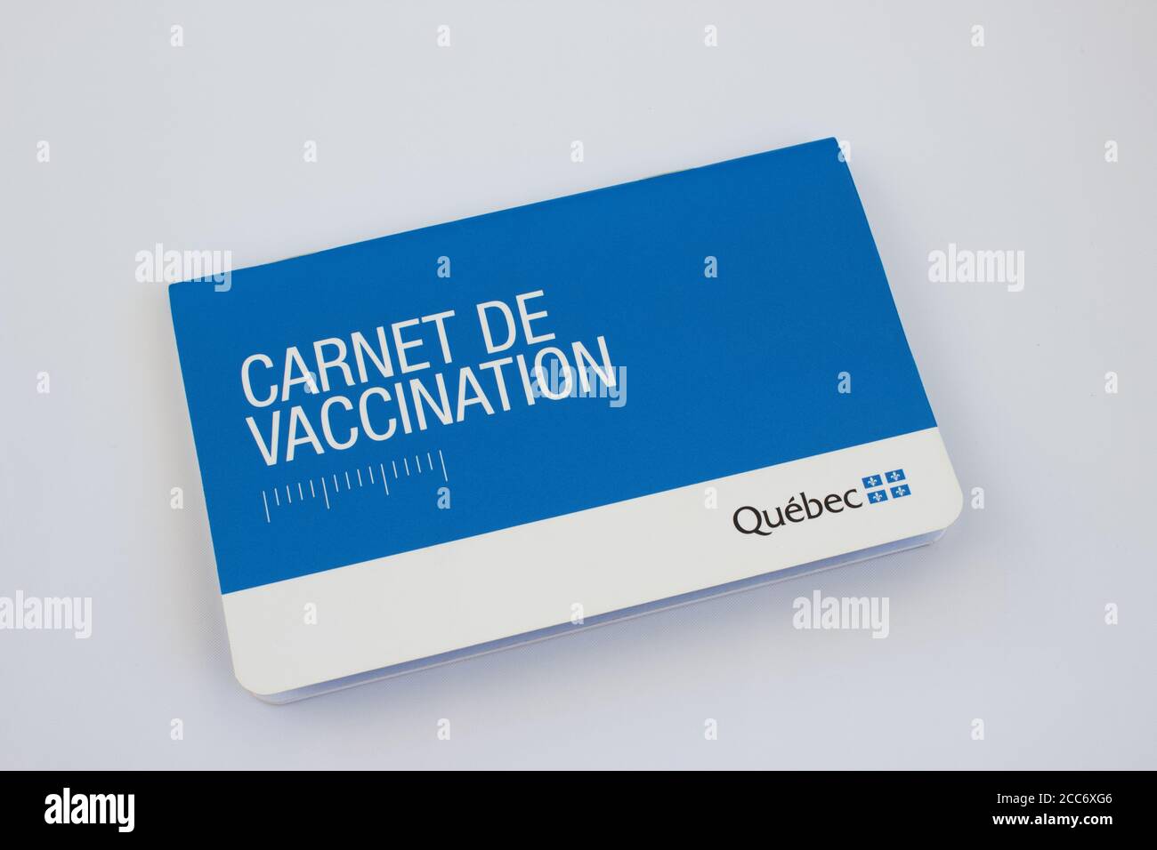 Carnet De Vaccination Vaccination Booklet Quebec Canada Stock Photo Alamy Carnet De Vaccination Vaccination Booklet Quebec Canada Stock Photo Alamy