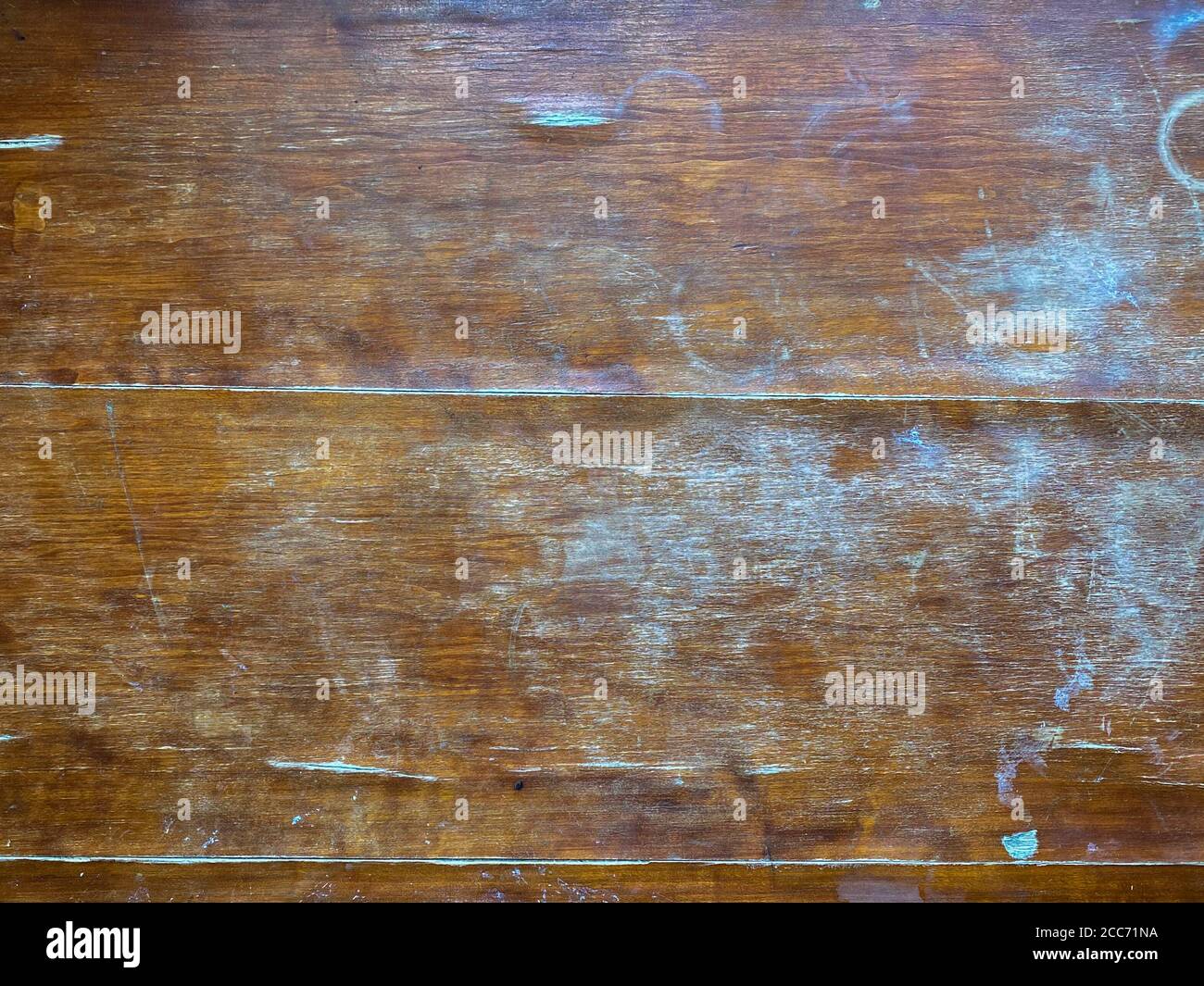 Distressed paint table hi-res stock photography and images - Alamy