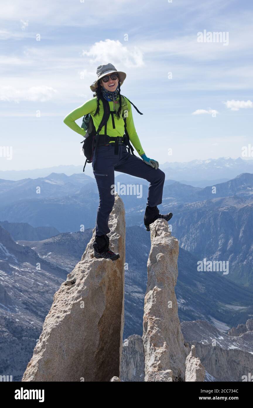 Asian woman sun hat protection hi-res stock photography and images