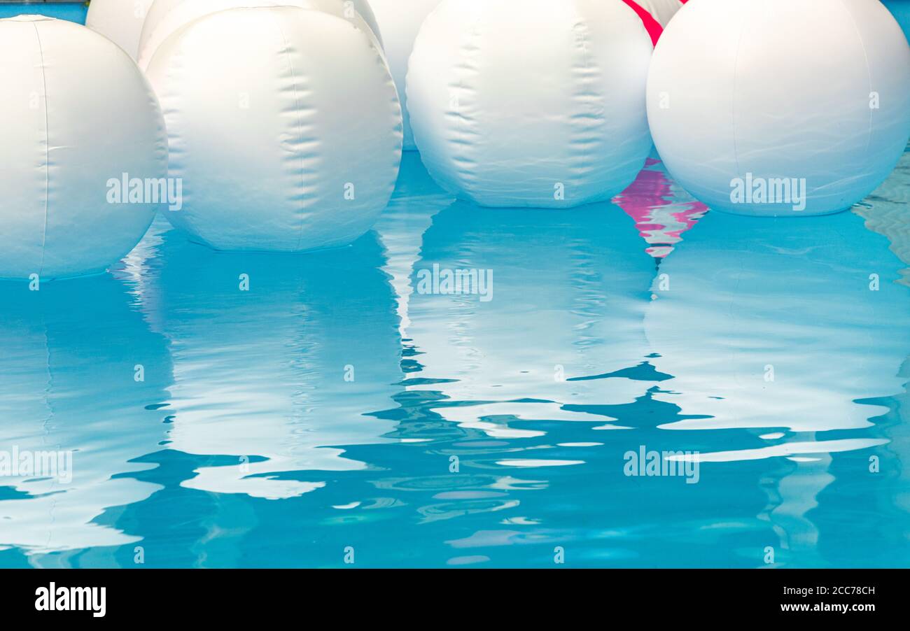 Beach balls hires stock photography and images Alamy
