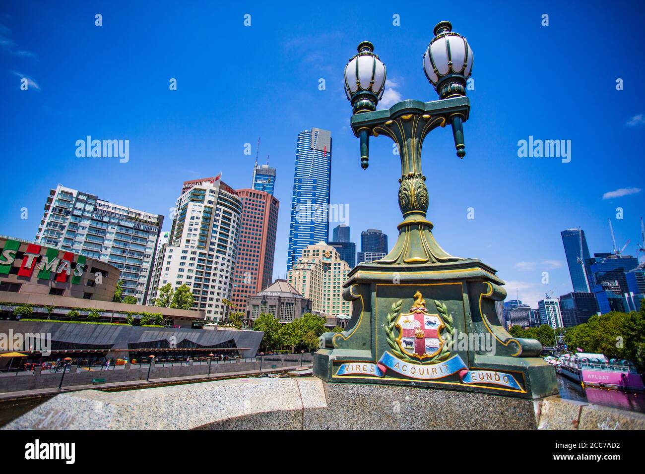 Decorative cast iron bridge hires stock photography and images Alamy