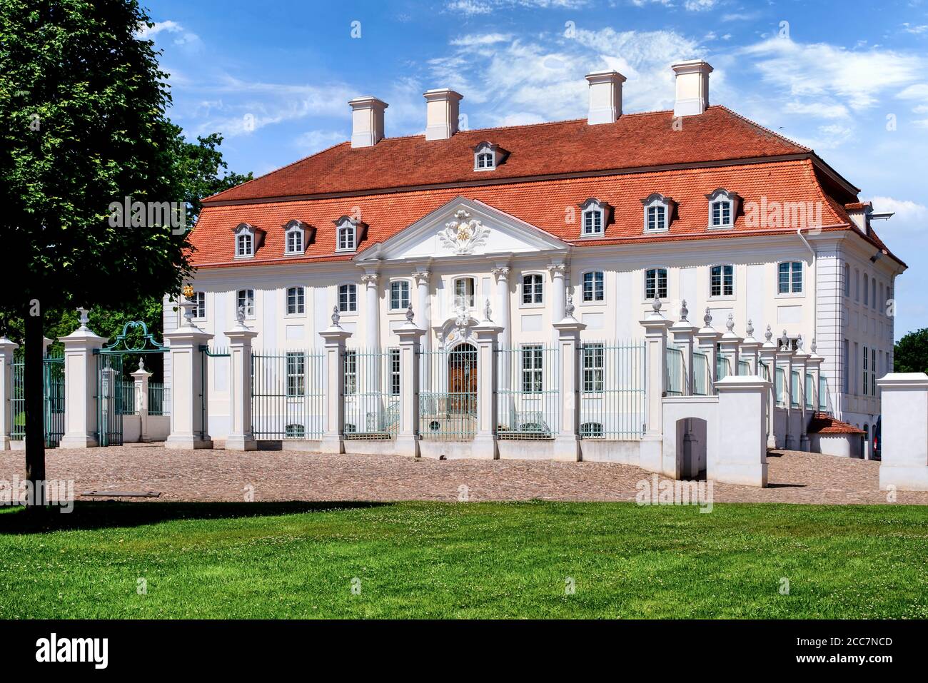 Schloss Meseberg is a baroque castle in Brandenburg from the 18th century. It is used as a guest house of the German Federal Government . Stock Photo