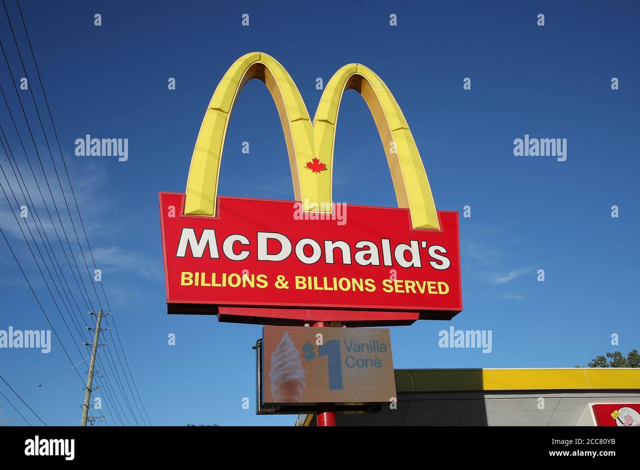 Mcdonalds sign london hi-res stock photography and images - Alamy