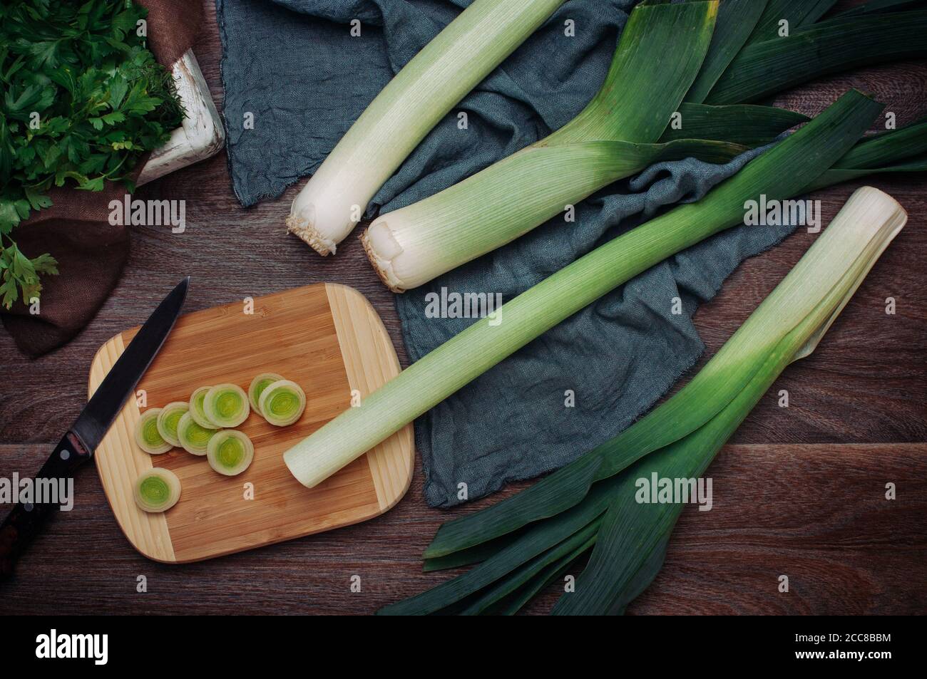 Onion stalk hi-res stock photography and images - Alamy