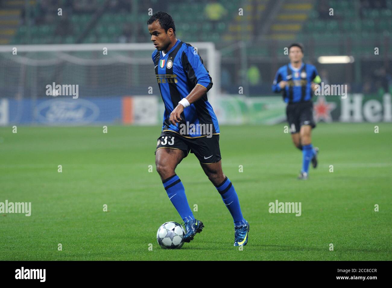 Milan Italy 21 October 2008 G Meazza Stadium Uefa Champions League 2008 2009 Fc Inter Fc Anorthosis Famagusta Mancini In Action During The Match Stock Photo Alamy