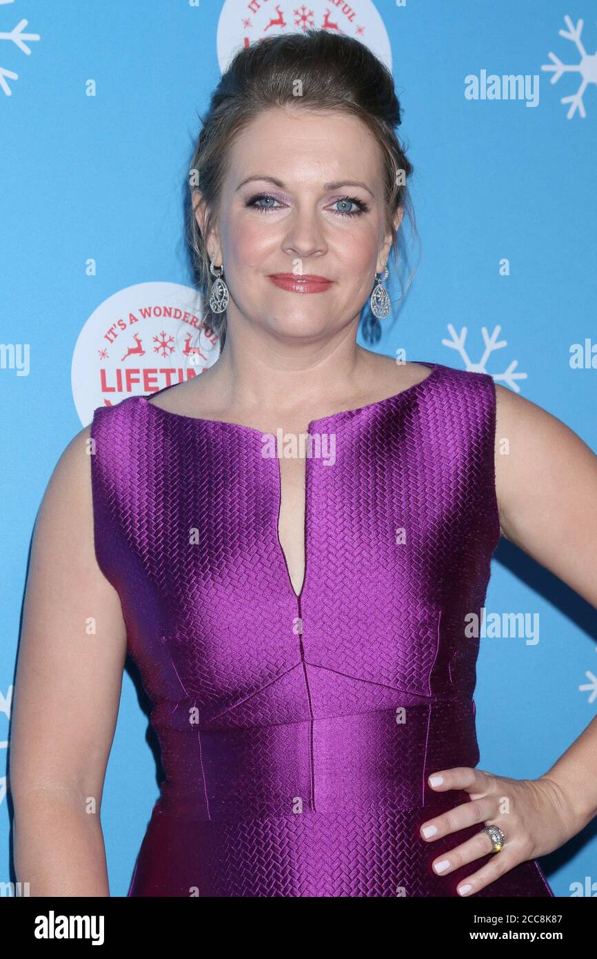 LOS ANGELES - NOV 14:  Melissa Joan Hart at the It's A Wonderful Lifetime Red Carpet at the Grove on November 14, 2018 in Los Angeles, CA Stock Photo