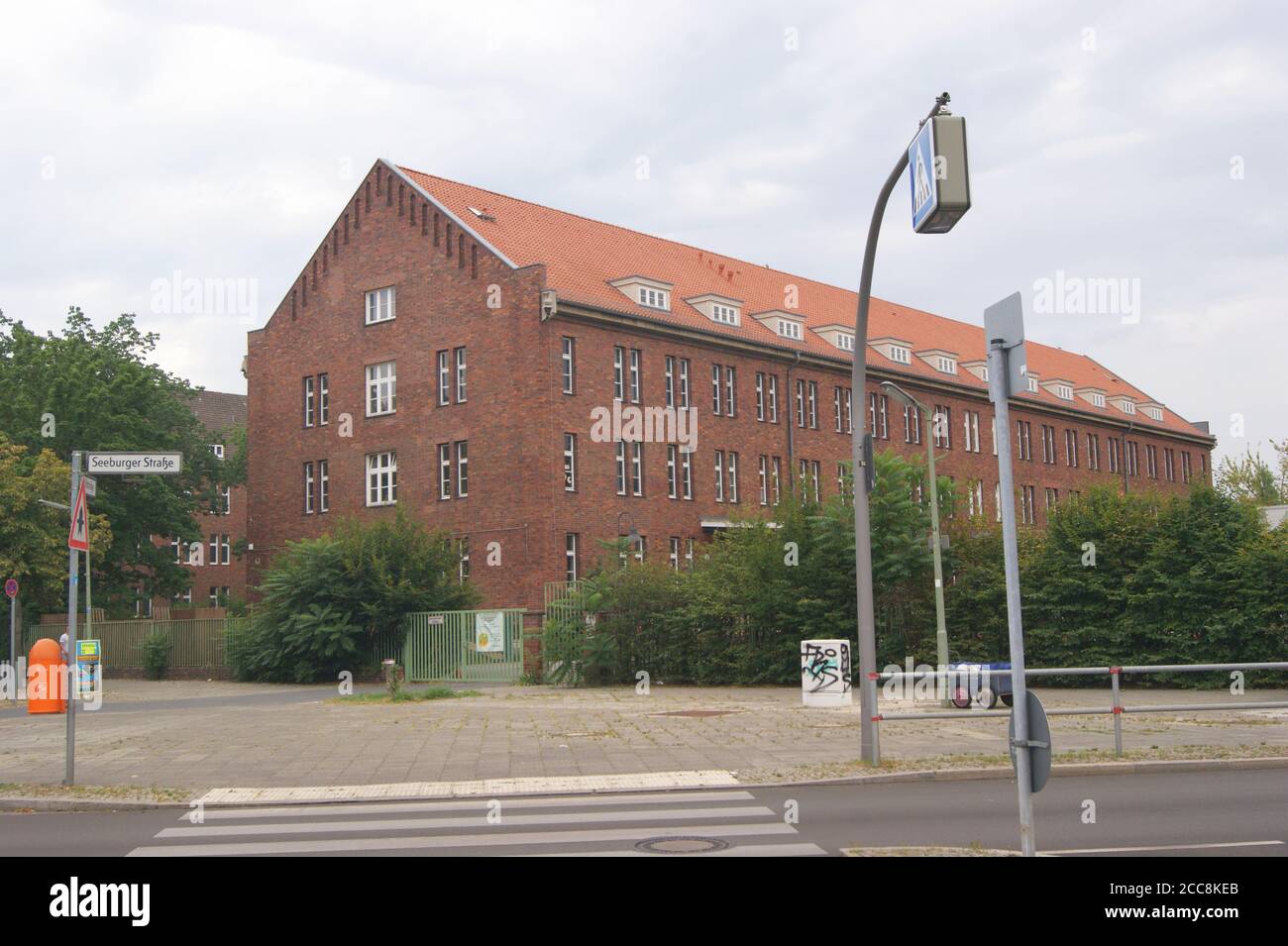 „Schule am Gartenfeld“ in Berlin-Spandau: eine Ganztagsschule mit dem sonderpädagogischen Förderschwerpunkt „Geistige Entwicklung“ Stock Photo