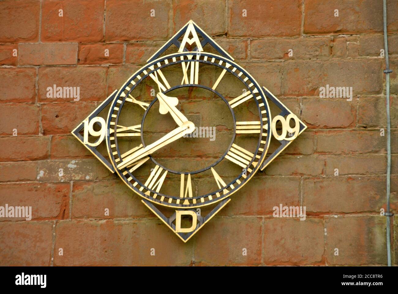 Church clock face hires stock photography and images Alamy