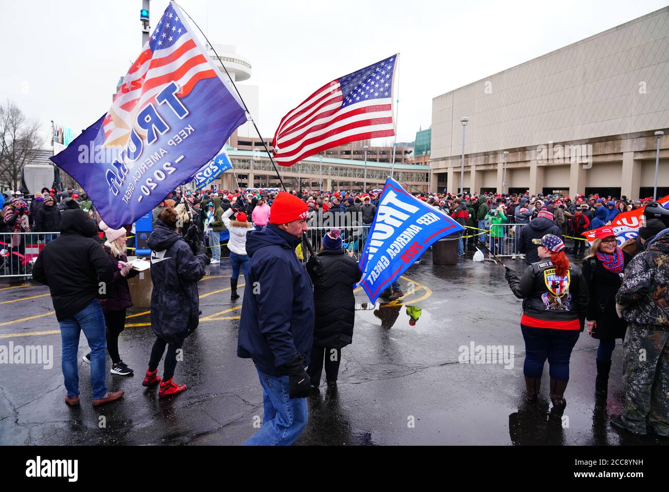 Waiting outside political rally hi-res stock photography and images - Alamy