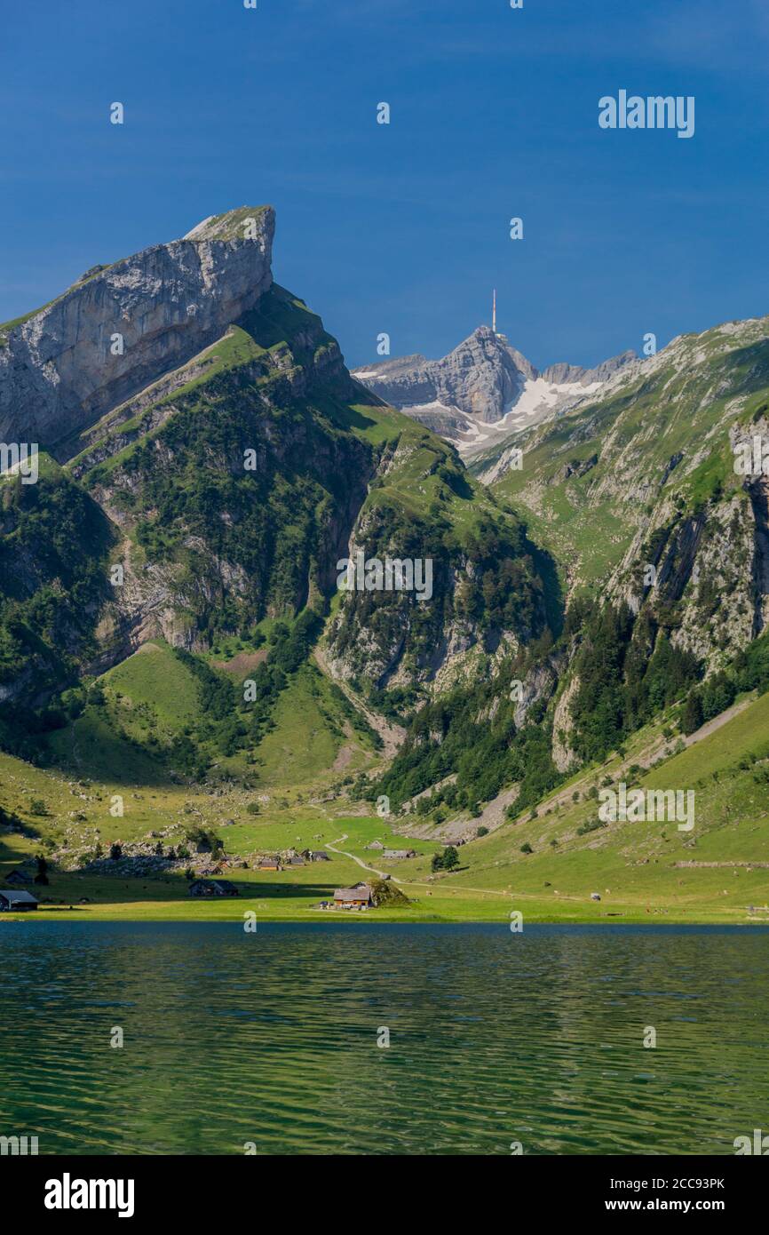 Beautiful exploration tour through the Appenzell mountains in ...