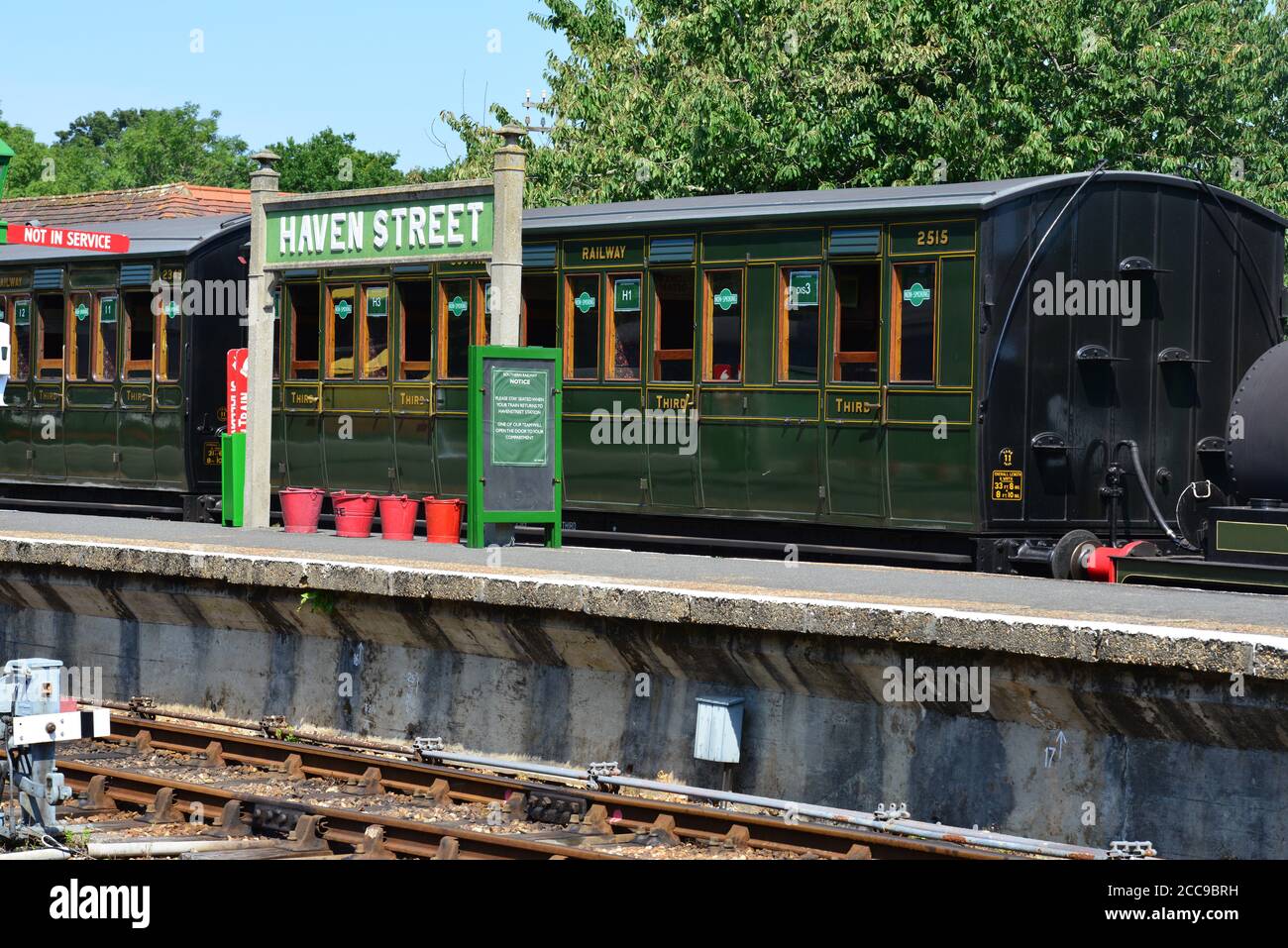 A 19th century carriage on the Isle of Wight steam railway Stock Photo ...