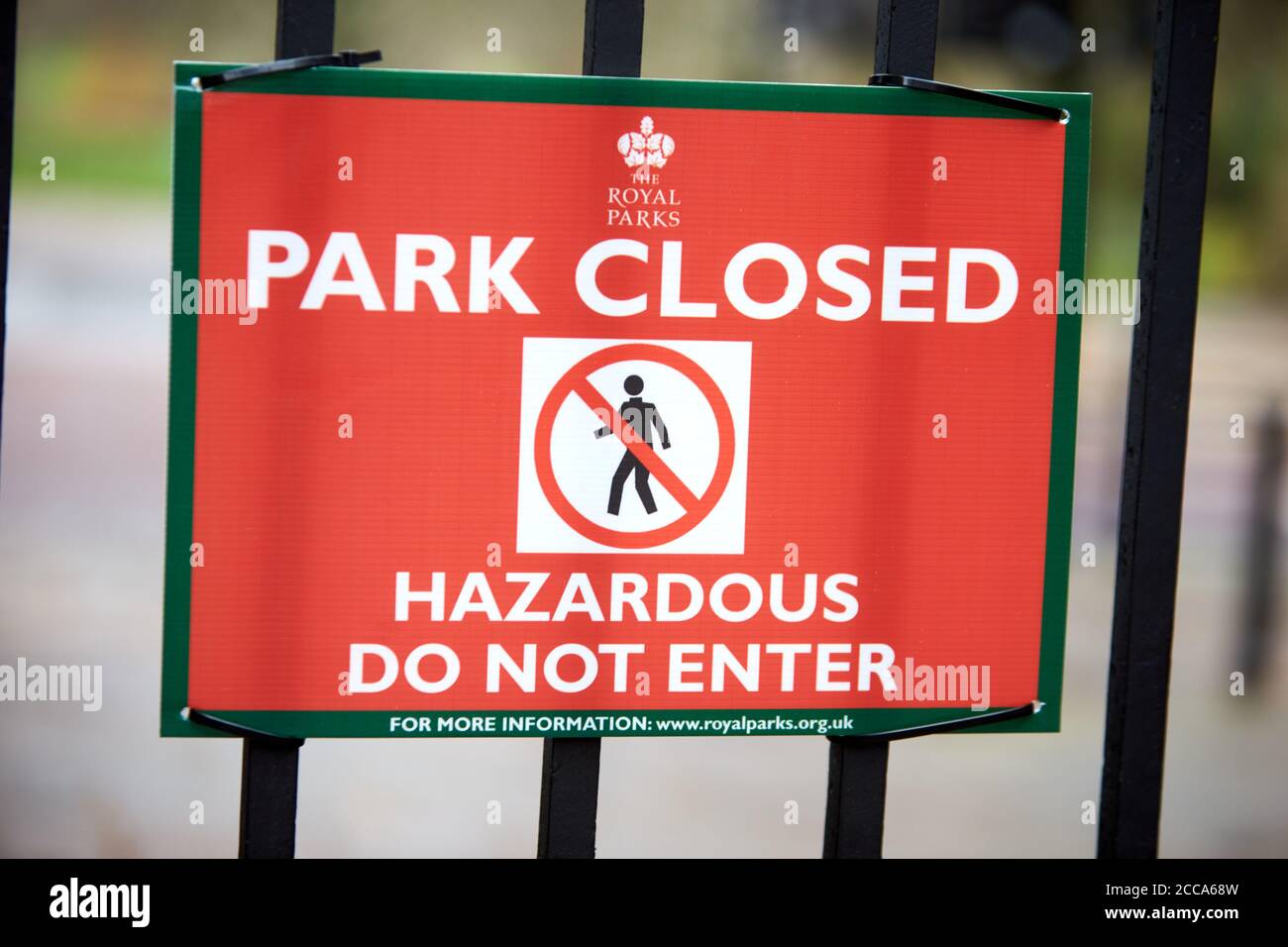 St James Park in London is closed due to high winds caused by Storm Ciara Stock Photo