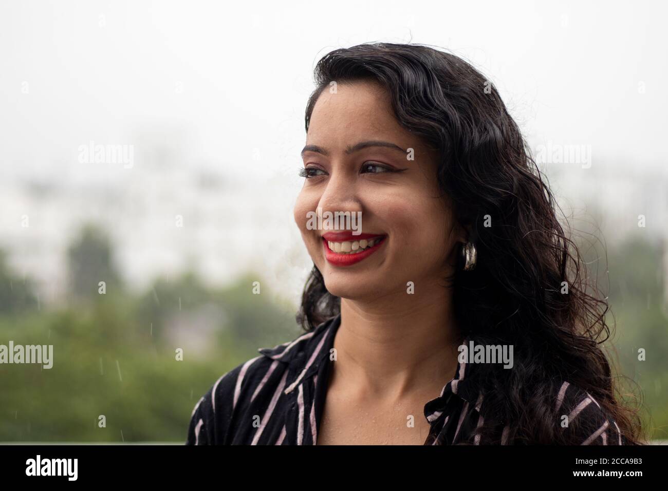 Indian model with red lipstick hires stock photography and images Alamy