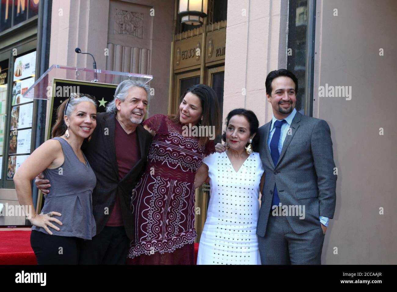 LOS ANGELES - NOV 30: Vanessa Nadal, Lin-Manuel Miranda, Family at the ...