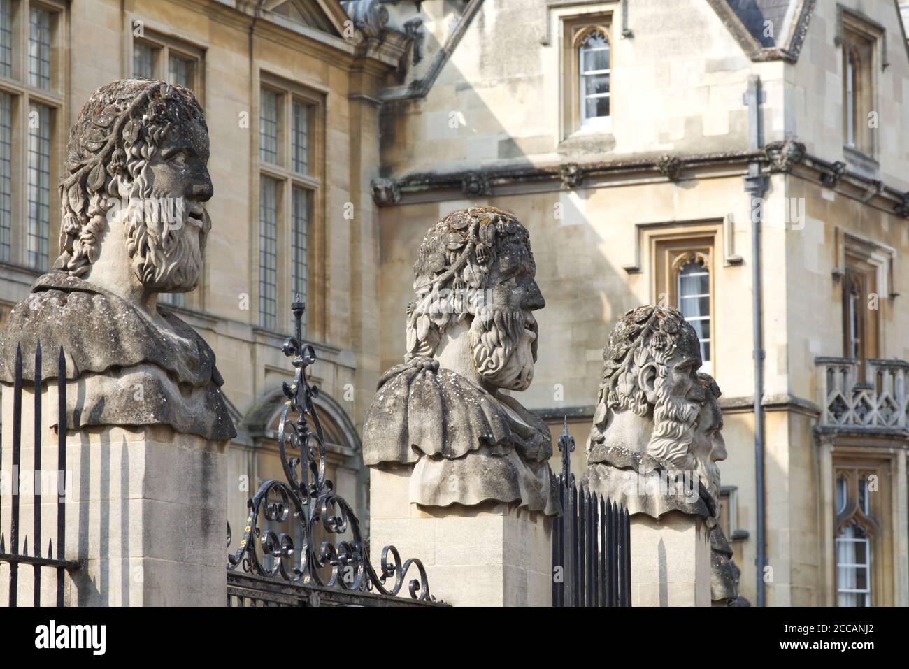 emperor head statues on Broad Street, city of Oxford Stock Photo Alamy