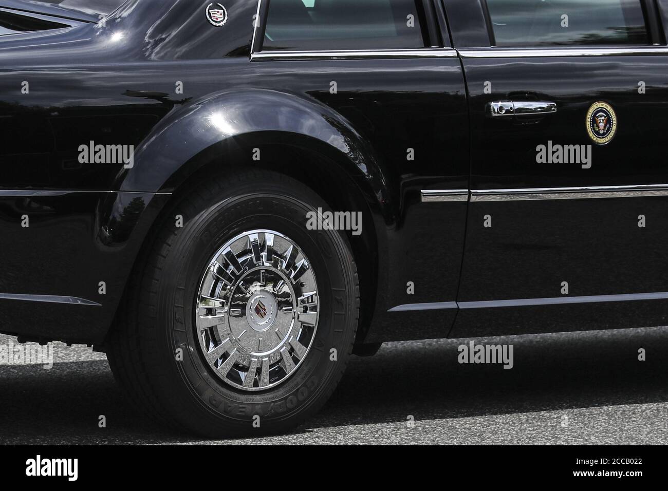 Washington, United States. 20th Aug, 2020. President Donald Trump rides the Presidential limousine known as 'the beast' that uses specially-made Goodyear tires, at Joint Base Andrews, Maryland on Thursday, August 20, 2020. President Trump on Wednesday urged consumers to snub Goodyear tires after the company banned employees from wearing political attire, including pro-Trump hats. Goodyear is one of two American-owed tire manufacturers. Photo by Oliver Contreras/UPI Credit: UPI/Alamy Live News Stock Photo