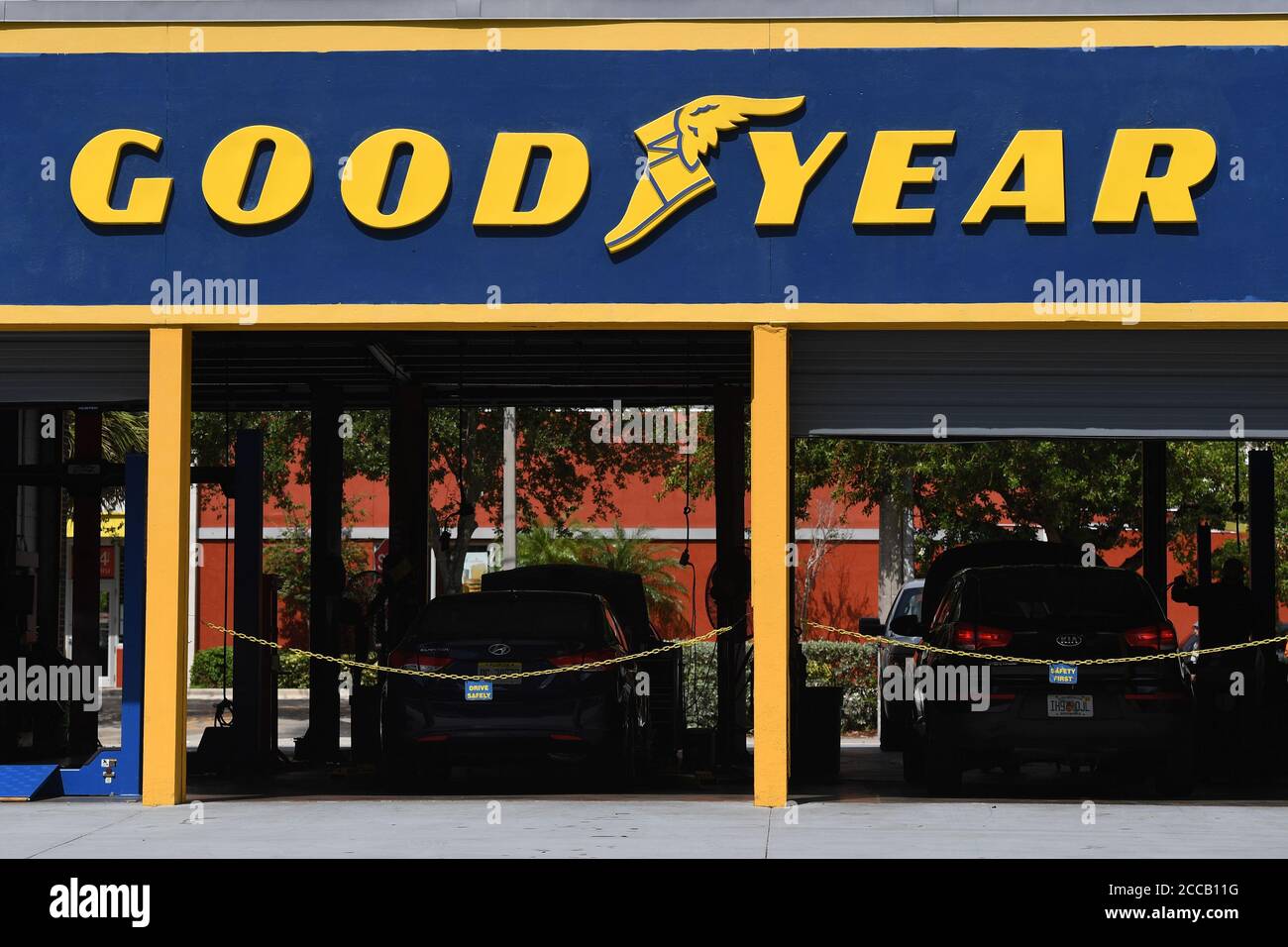 Fort Lauderdale, FL, USA. 20th Aug, 2020. A general view of the Goodyear tire & service center as President Trump tweeted 'Don't buy Goodyear - They announced a ban on MAGA Hats. Get better tires for far less! (This is what the Radical Left Democrats do. Two can play the same game, and we have to start playing it now' on August 20, 2020 in Fort Lauderdale Florida. Credit: Mpi04/Media Punch/Alamy Live News Stock Photo