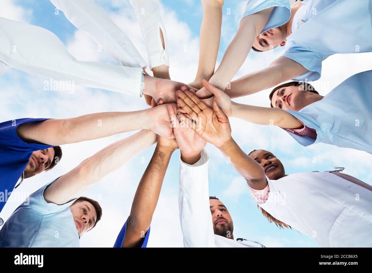 Diverse Business Meeting Outside Hi res Stock Photography And Images diverse-business-meeting-outside-hi-res-stock-photography-and-images