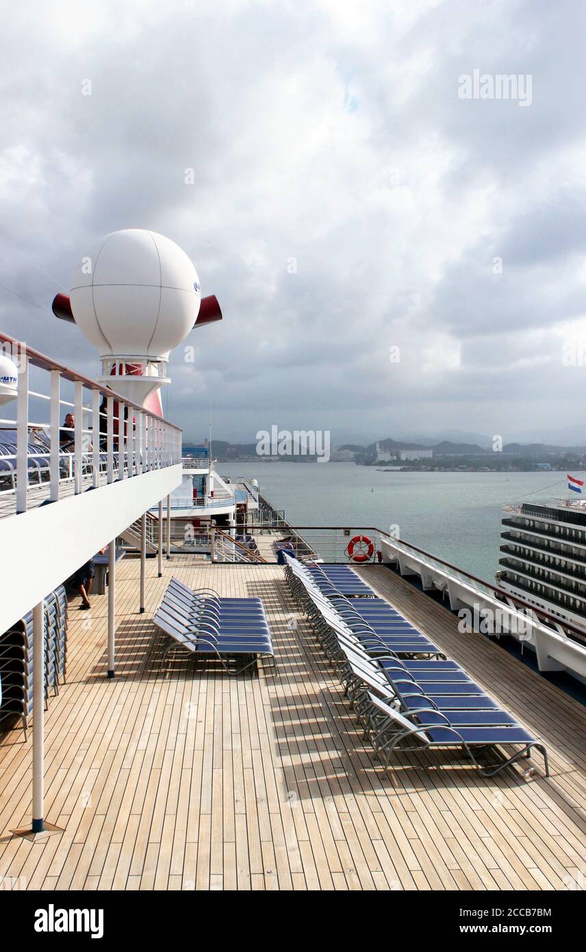 Empty deck chairs on a cruise ship Stock Photo - Alamy