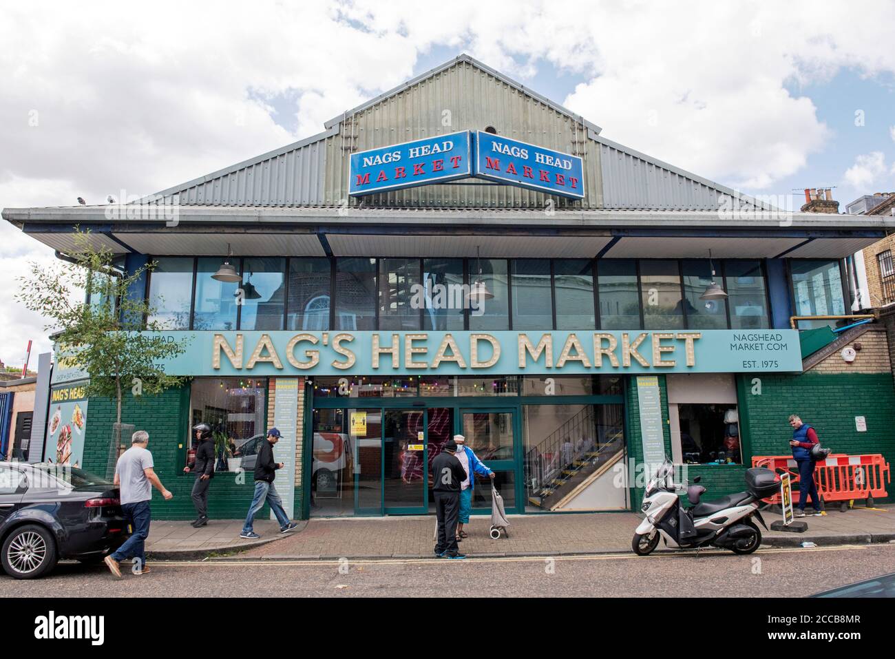 Nag Head Market with people outside, Holloway, London Borough of Islington Stock Photo