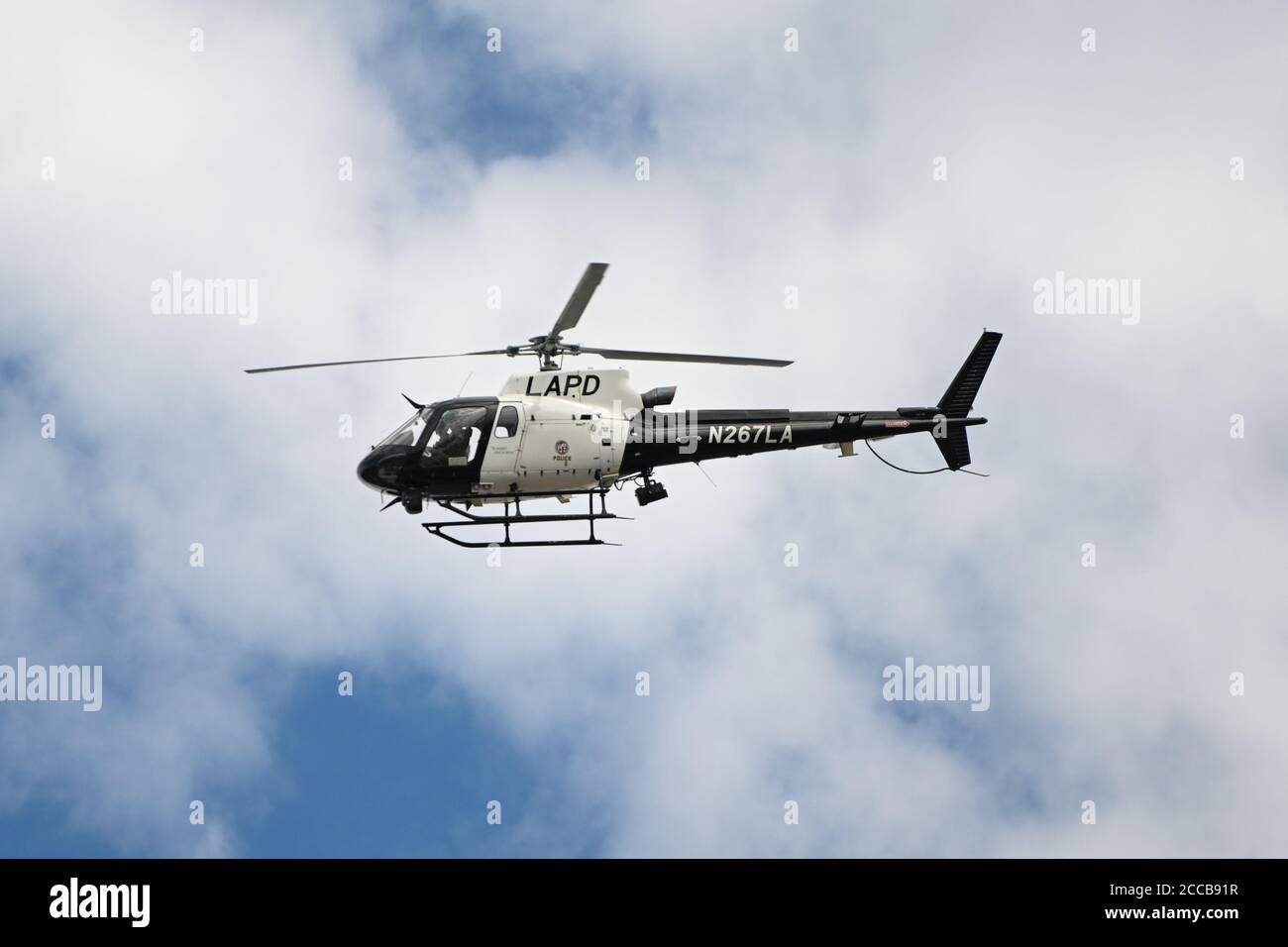 Los Angeles Police Department helicopter with tail number N267LA is