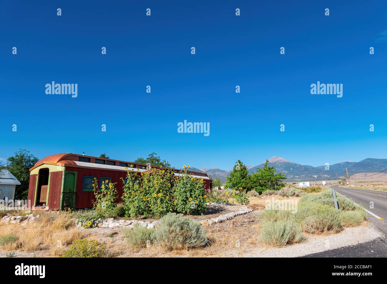 Sunny view of a beautiful house at Baker, Nevada Stock Photo Alamy