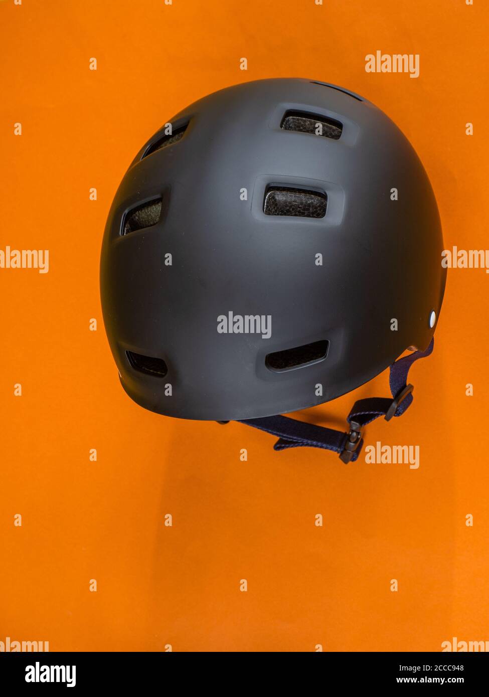 Black helmet hi-res stock photography and images - Alamy