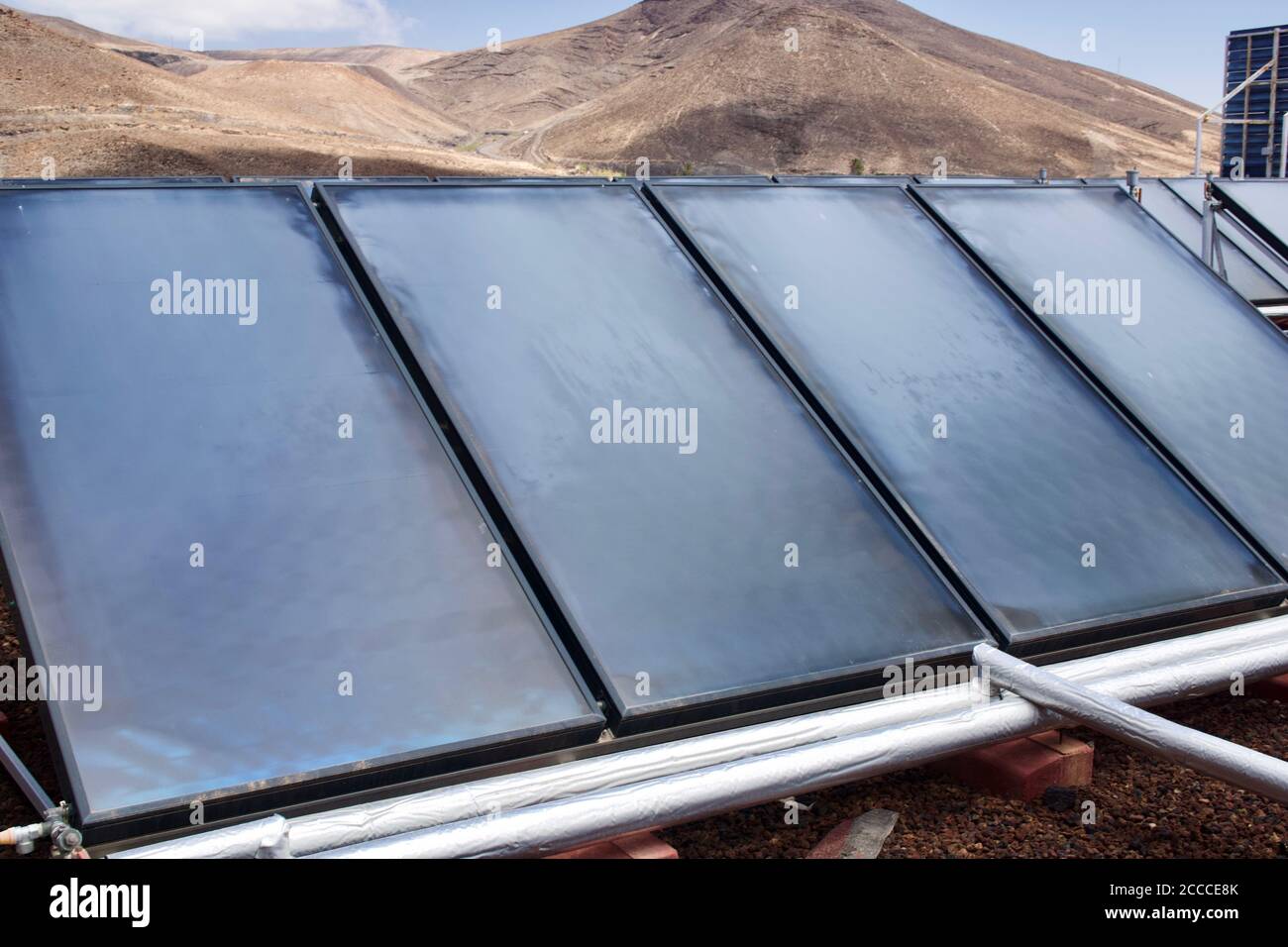 Thermal electric solar thermal hi-res stock photography and images - Alamy