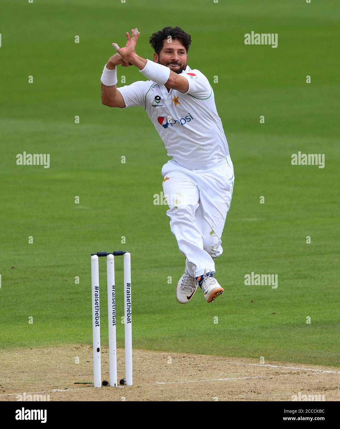 Pakistan s Yasir Shah Bowls During Day One Of The Third Test Match At pakistan-s-yasir-shah-bowls-during-day-one-of-the-third-test-match-at