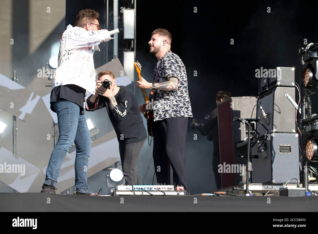 23.8.2019 Richfield Avenue Reading Berkshire UK You me at six on the main stage on day one at reading festival  People in picture Josh Fransechi Stock Photo