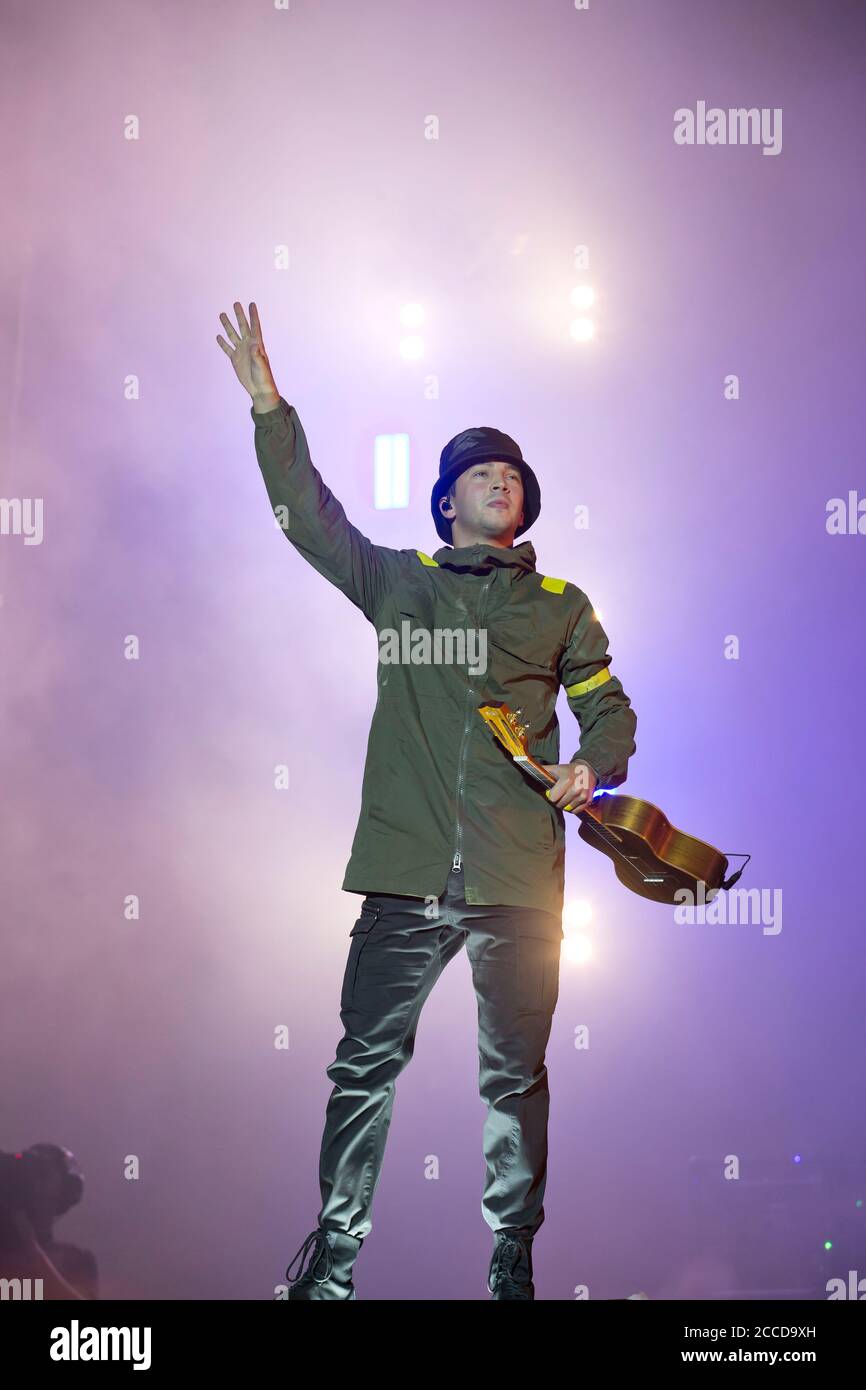 24.8.2019 Richfield Avenue Reading Berkshire UK 21 pilots perform on the main stage on day two at reading festival  People in picture:Tyler Joseph Stock Photo
