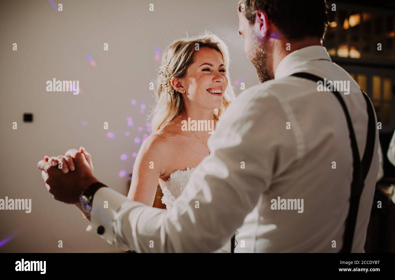 Newlyweds smile tenderly other hi-res stock photography and images - Alamy
