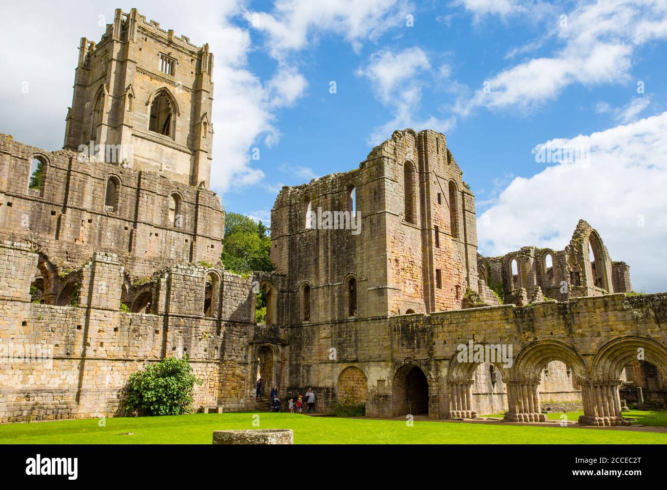 Fountains Abbey ruined Cistercian monastery, Yorkshire, England Stock Photo