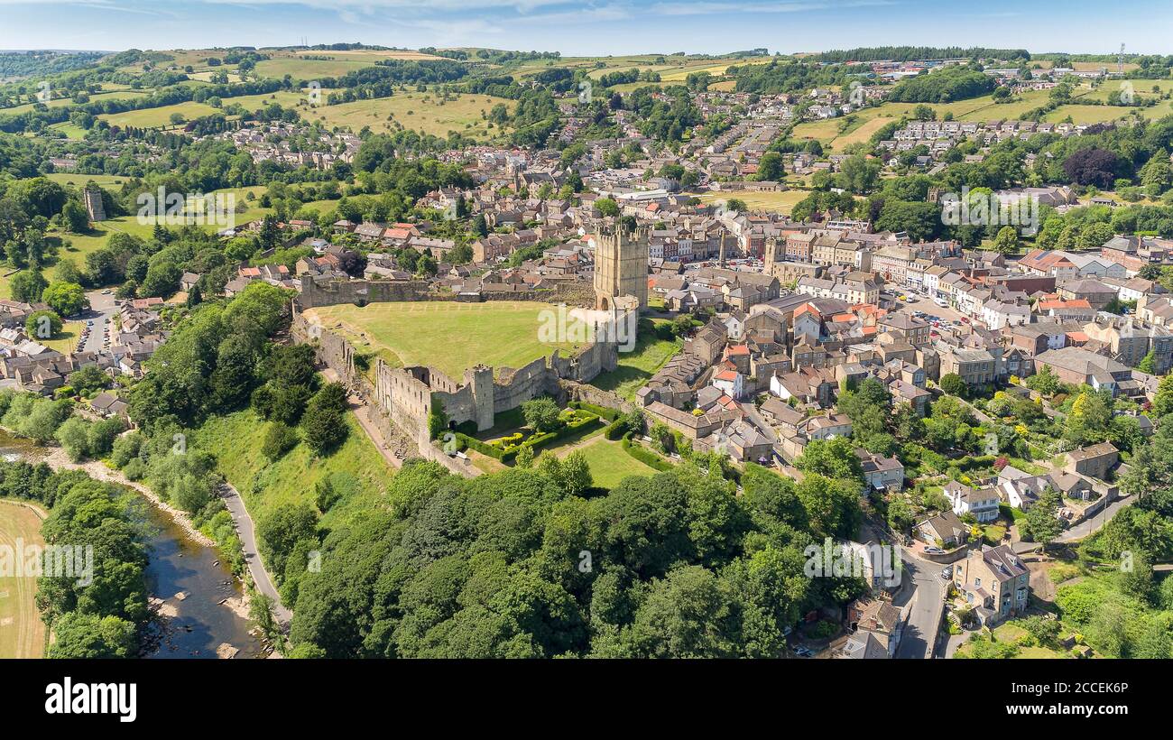 Richmond North Yorkshire Market Town Aerial view in summer. Showing Richmond Castle and River Swale gateway to Swaledale UK Stock Photo