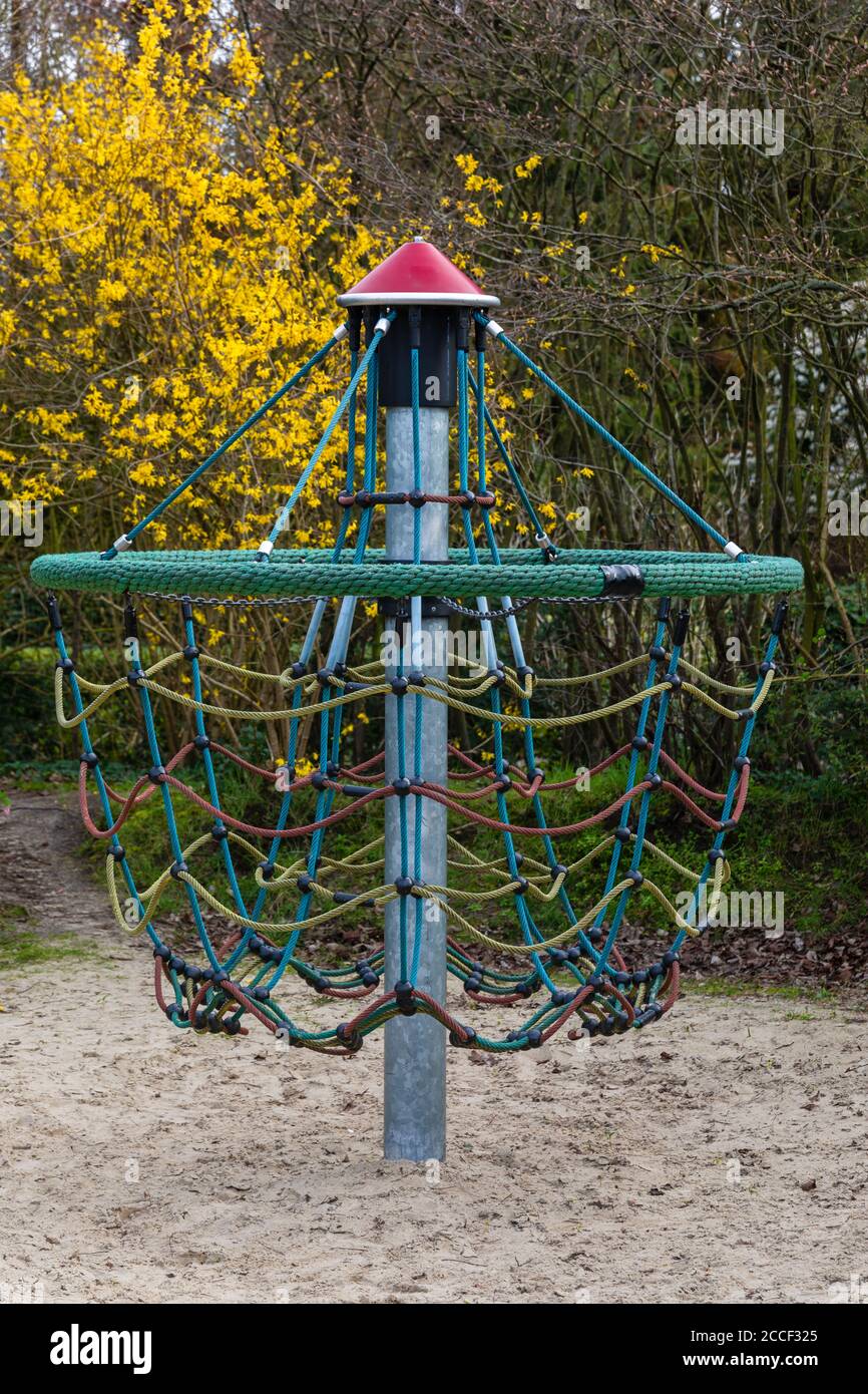 Outdoors playground equipment hi-res stock photography and images - Alamy