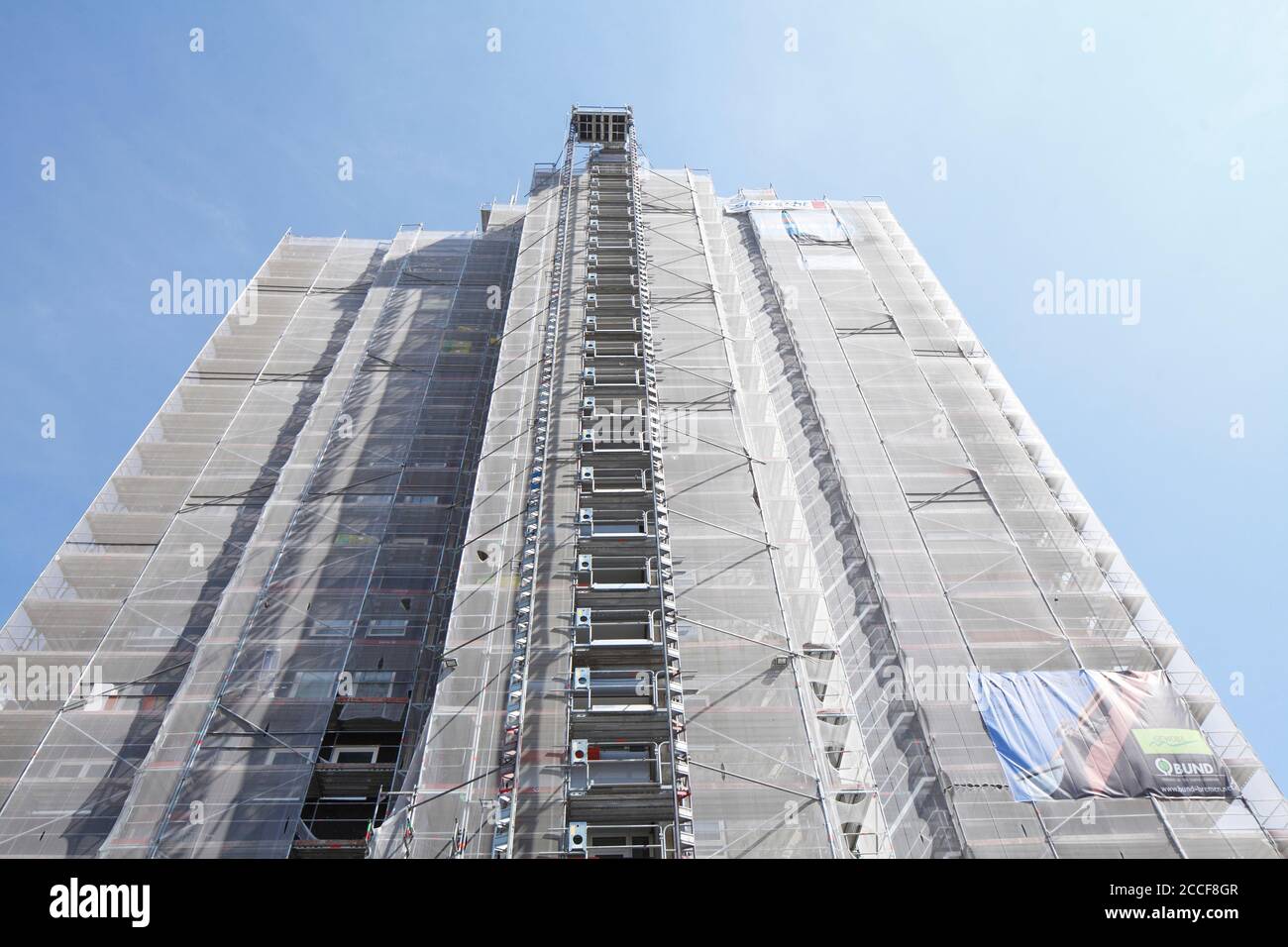 Equipped high-rise building, Osterholz-Tenever, Bremen, Germany, Europe Stock Photo