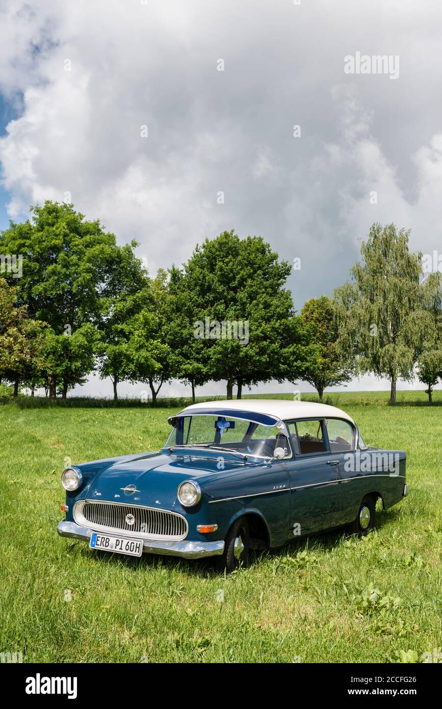 halsband Madison Lijm Brombachtal, Hessen, Germany. Opel Olympia Rekord P1, built in 1960, 40 hp,  displacement 1200 cc Stock Photo - Alamy