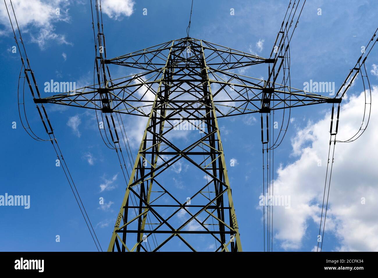 Pylons wire hires stock photography and images Alamy