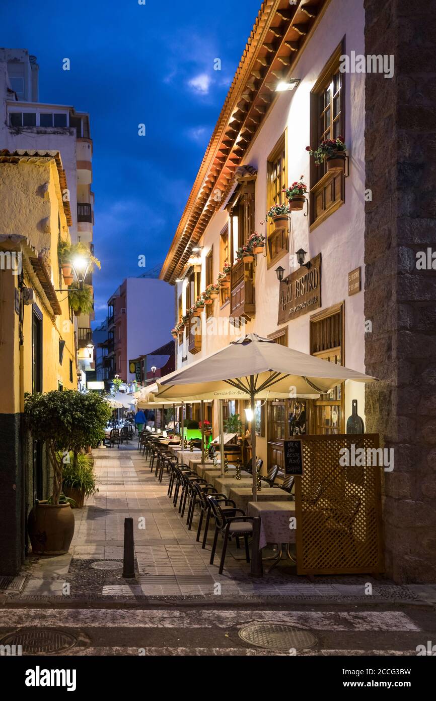 Restaurant in Calle el Lomo, Puerto de la Cruz, Tenerife, Canary Islands,  Spain Stock Photo - Alamy