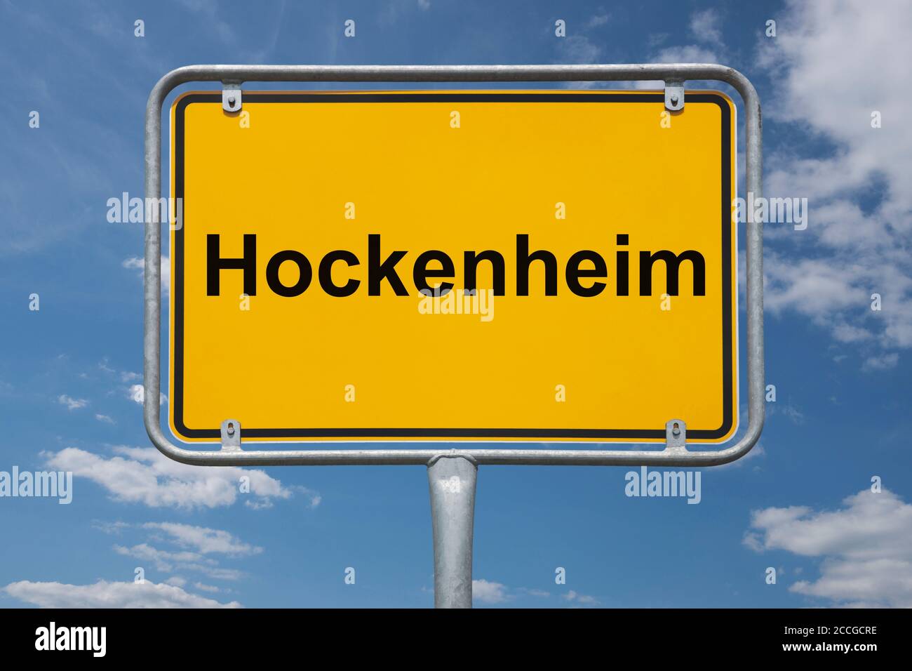 Ortstafel Hockenheim, Baden-Württemberg, Deutschland | Place name sign Hockenheim, Baden-Württemberg, Germany, Europe Stock Photo