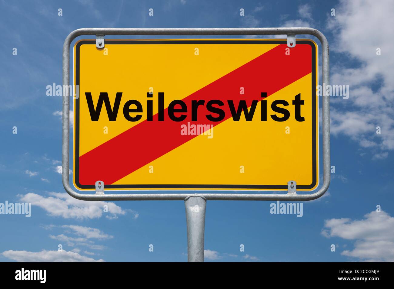 Ortstafel Weilerswist, Nordrhein-Westfalen, Deutschland | Place name sign Weilerswist, North Rhine-Westphalia, Germany, Europe Stock Photo