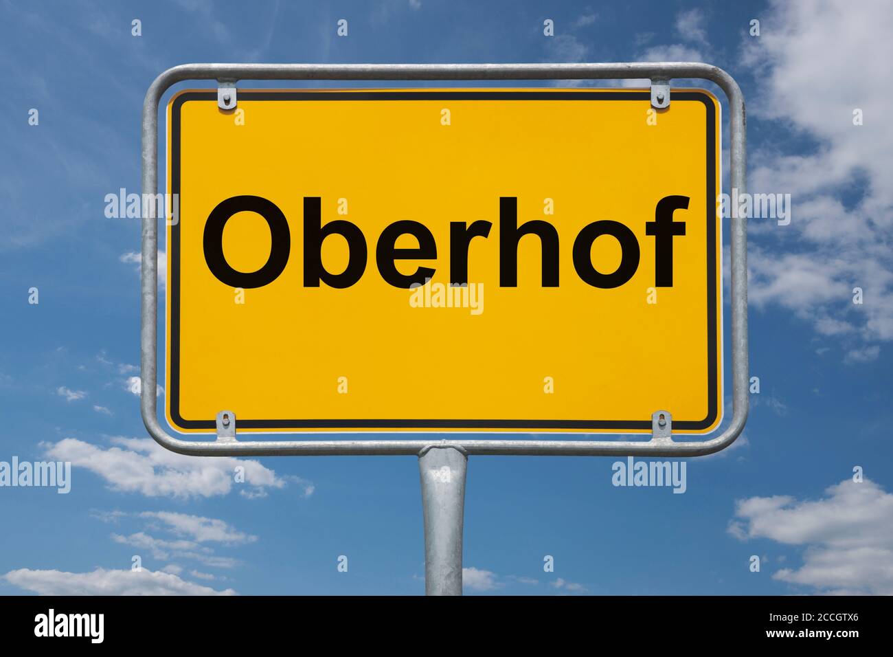Ortstafel Oberhof, Thüringen, Deutschland | Place name sign Oberhof, Thuringia, Germany, Europe Stock Photo