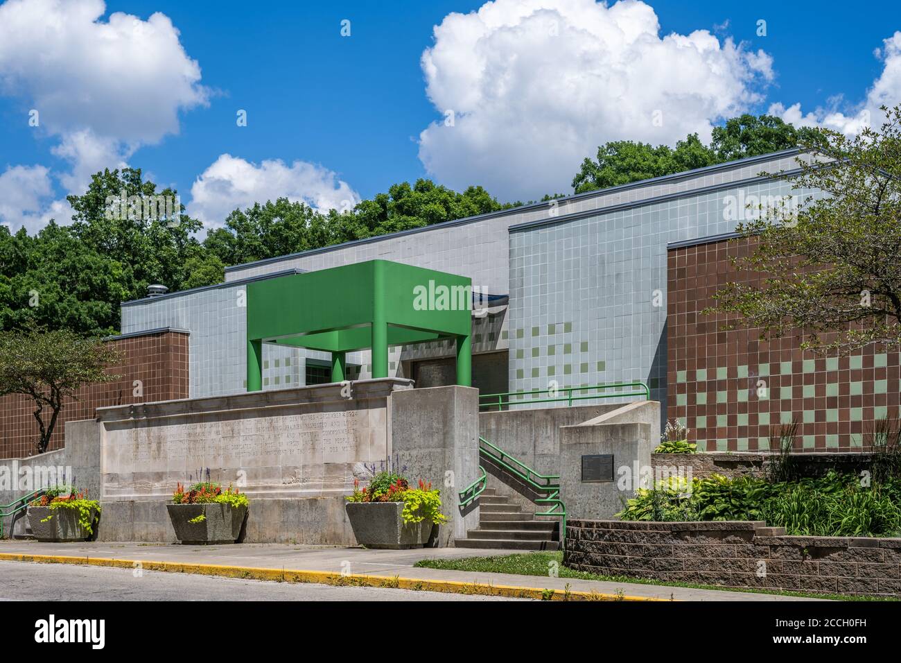 Ashworth Swimming Pool designed by Bussard/Dukis Associates Stock Photo